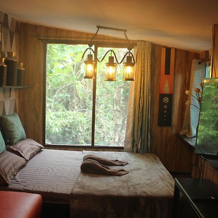 Do Dee Cafe Bangkok Hostel Zewnętrze zdjęcie
