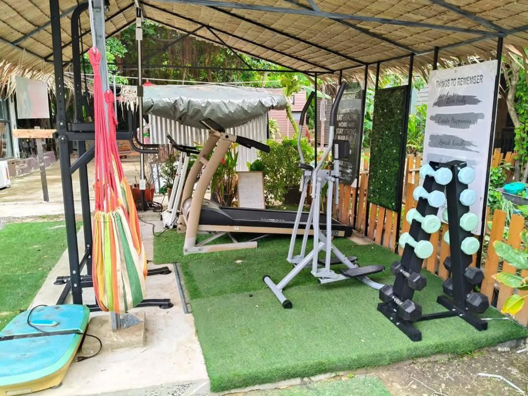 Do Dee Cafe Bangkok Hostel Zewnętrze zdjęcie