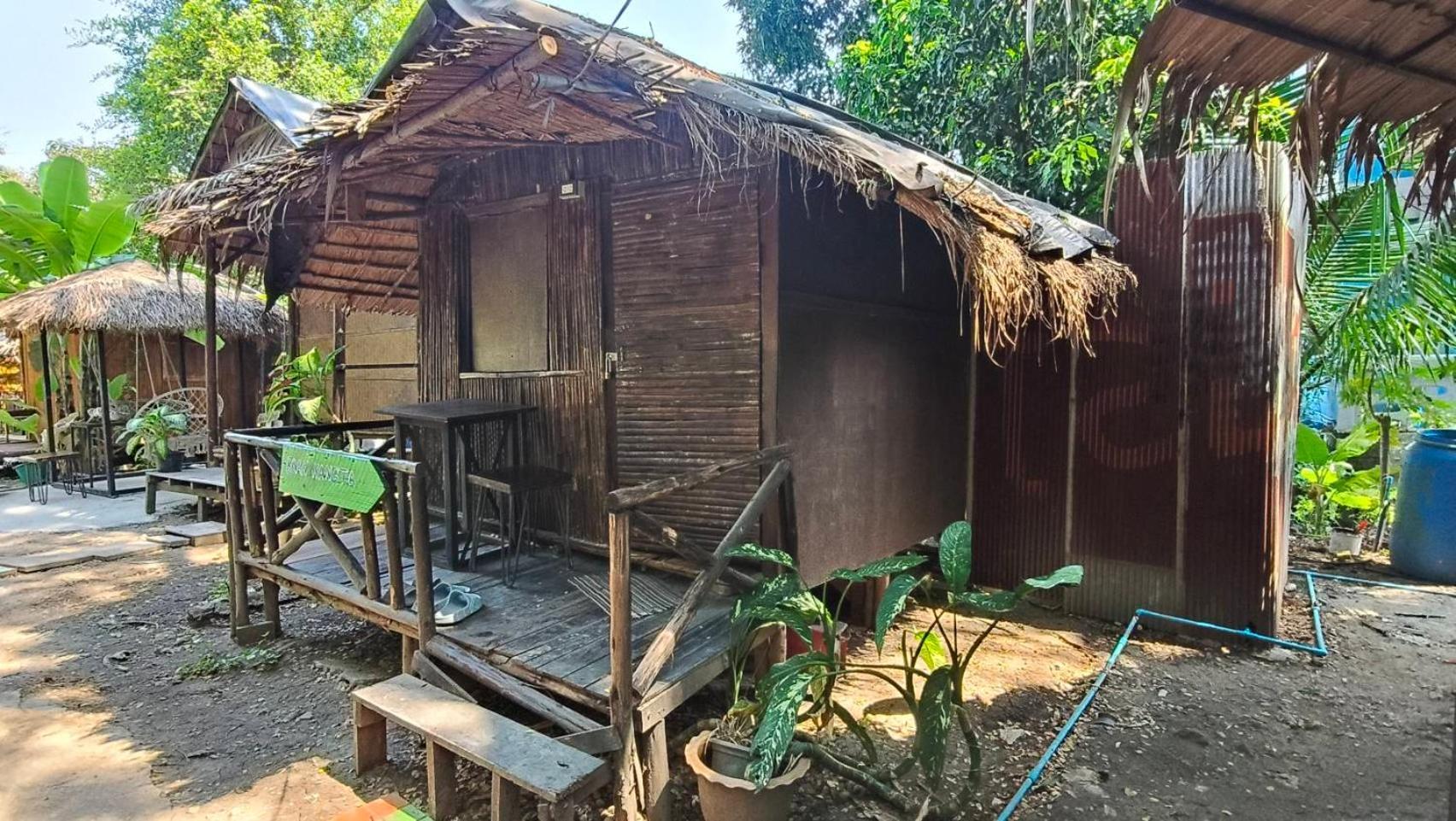 Do Dee Cafe Bangkok Hostel Zewnętrze zdjęcie