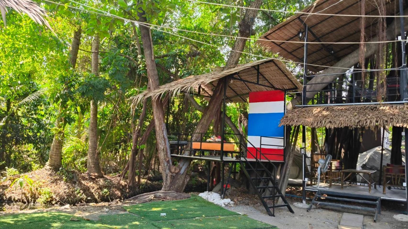 Do Dee Cafe Bangkok Hostel Zewnętrze zdjęcie