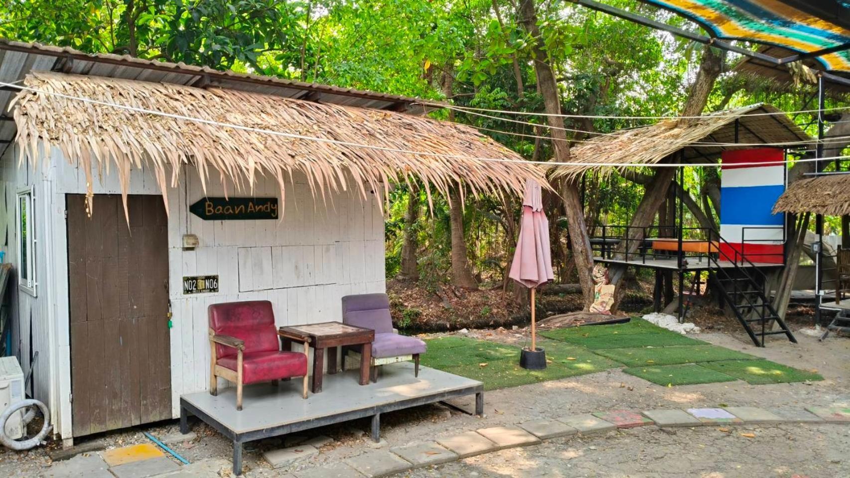 Do Dee Cafe Bangkok Hostel Zewnętrze zdjęcie